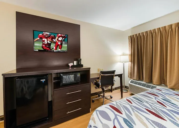 Hotel Econo Inn&suites 3*
